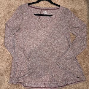 hollister maroon long sleeve v neck